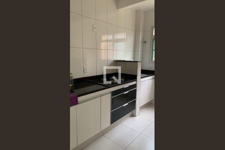 Cozinha  de apartamento à venda com 3 quartos, 56m² em Salgado Filho, Belo Horizonte