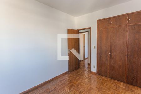 Suíte de apartamento à venda com 2 quartos, 78m² em Sagrada Família, Belo Horizonte