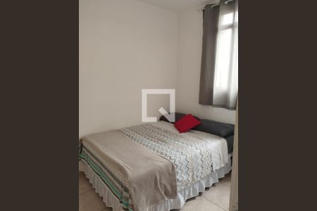 Quarto de apartamento à venda com 2 quartos, 60m² em Camargos, Belo Horizonte