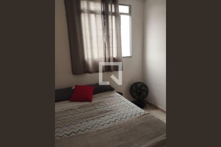 Quarto de apartamento à venda com 2 quartos, 60m² em Camargos, Belo Horizonte