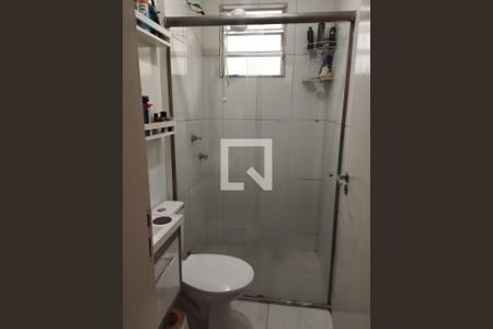 Banheiro de apartamento à venda com 2 quartos, 60m² em Camargos, Belo Horizonte