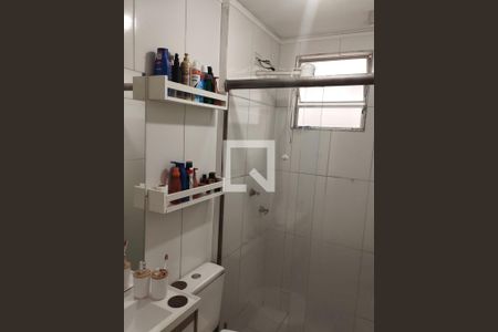 Banheiro de apartamento à venda com 2 quartos, 60m² em Camargos, Belo Horizonte