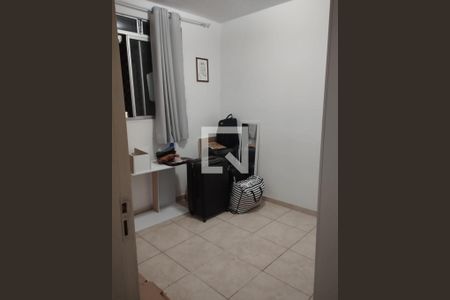 Quarto de apartamento à venda com 2 quartos, 60m² em Camargos, Belo Horizonte