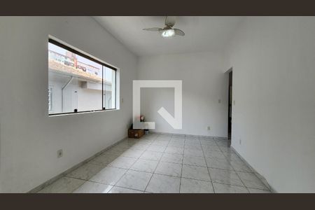 Sala de casa para alugar com 3 quartos, 100m² em Boqueirão, Santos