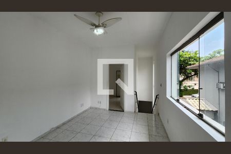 Detalhe Sala de casa para alugar com 3 quartos, 100m² em Boqueirão, Santos