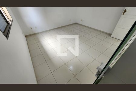 Quarto Suíte de casa para alugar com 3 quartos, 100m² em Boqueirão, Santos