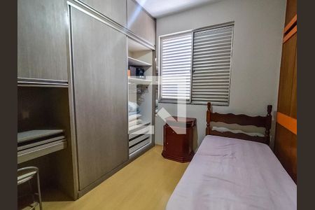 Quarto de apartamento para alugar com 3 quartos, 100m² em Santo Antônio, Belo Horizonte