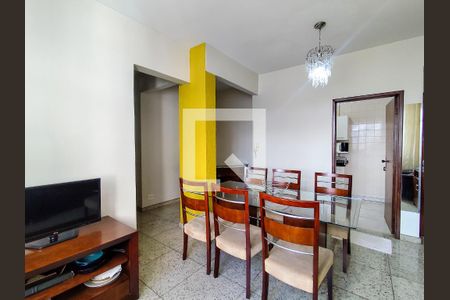 Sala de apartamento para alugar com 3 quartos, 100m² em Santo Antônio, Belo Horizonte