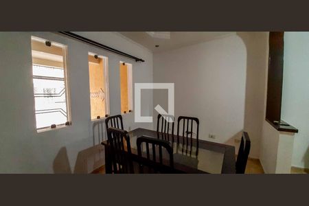 Sala de Estar de casa para alugar com 3 quartos, 200m² em Vila Menck, Osasco