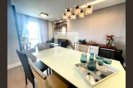 Sala de apartamento à venda com 2 quartos, 71m² em Vila Nambi, Jundiaí