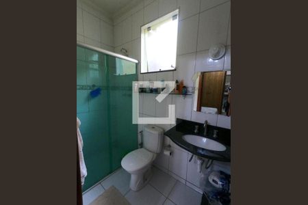 Banheiro suite de casa para alugar com 3 quartos, 119m² em Senhora das Gracas, Betim