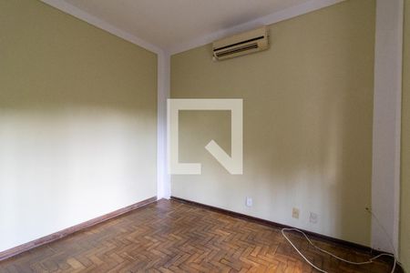 Suíte de casa para alugar com 4 quartos, 230m² em Jardim Carlos Gomes, Campinas