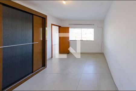 Suíte de casa para alugar com 1 quarto, 60m² em Alto Caiçaras, Belo Horizonte