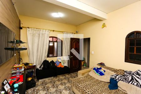 sala de casa à venda com 3 quartos, 250m² em Parque Pinheiros, Taboão da Serra