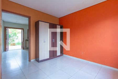 Sala de casa à venda com 2 quartos, 60m² em São José, Canoas