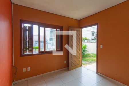 Sala de casa à venda com 2 quartos, 60m² em São José, Canoas