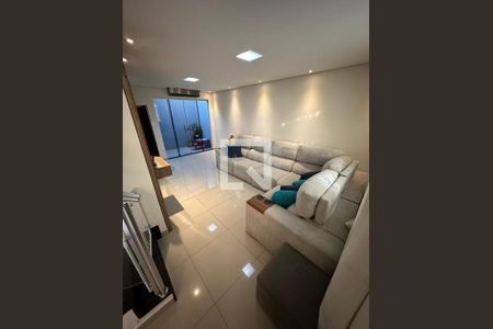 Sala de casa para alugar com 3 quartos, 129m² em Canaa, Belo Horizonte