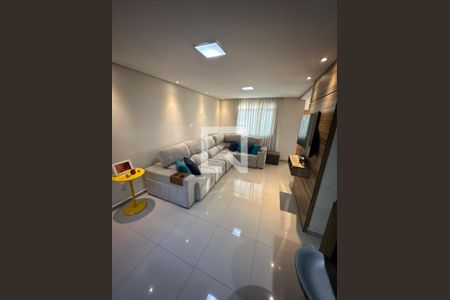 Sala de casa para alugar com 3 quartos, 129m² em Canaa, Belo Horizonte