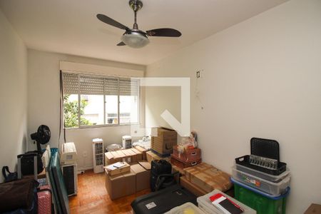 Quarto 1 de apartamento para alugar com 3 quartos, 74m² em Cristal, Porto Alegre