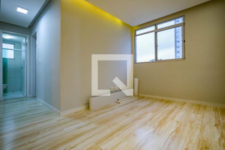 Sala de apartamento para alugar com 2 quartos, 52m² em Vila Mogilar, Mogi das Cruzes