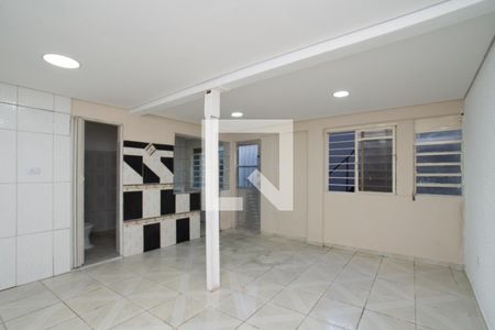 Sala/Quarto de casa para alugar com 1 quarto, 35m² em Jardim Flor da Montanha, Guarulhos