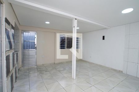 Sala/Quarto de casa para alugar com 1 quarto, 35m² em Jardim Flor da Montanha, Guarulhos