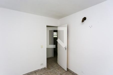 quarto 1 de apartamento à venda com 2 quartos, 57m² em Parque Pinheiros, Taboão da Serra