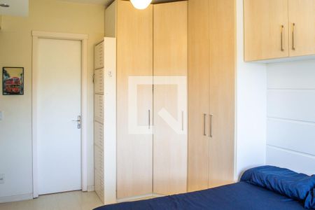 Suite de apartamento à venda com 2 quartos, 67m² em Partenon, Porto Alegre