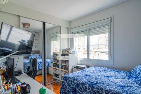 Quarto 1 de apartamento à venda com 4 quartos, 94m² em Santa Cecília, Porto Alegre