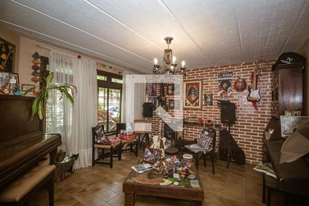 Sala de casa à venda com 4 quartos, 170m² em Ipanema, Porto Alegre