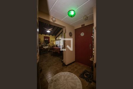 Hall de entrada de casa à venda com 4 quartos, 170m² em Ipanema, Porto Alegre