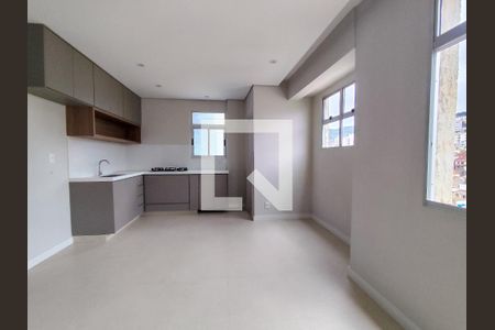 Sala de apartamento à venda com 3 quartos, 118m² em Santa Efigênia, Belo Horizonte