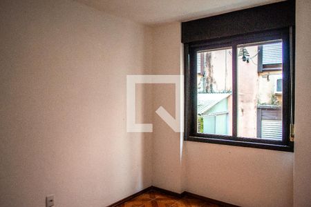 Quarto 1 de apartamento à venda com 2 quartos, 54m² em Cavalhada, Porto Alegre