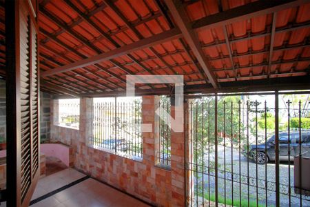 Sala de casa para alugar com 3 quartos, 217m² em Floresta, Belo Horizonte