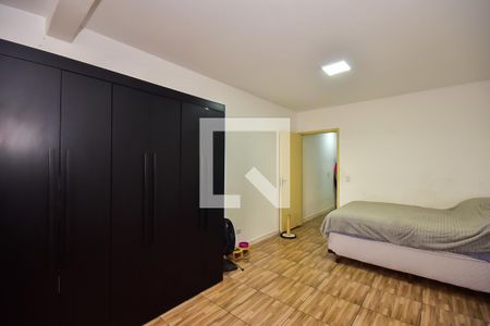 Quarto de casa para alugar com 2 quartos, 89m² em Parque Pinheiros, Taboão da Serra