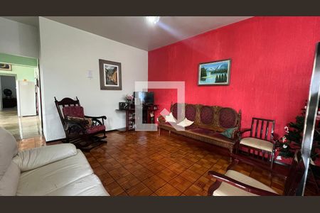 Sala de casa à venda com 4 quartos, 232m² em Sagrada Família, Belo Horizonte