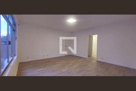 Sala de casa para alugar com 5 quartos, 250m² em Vila Curuçá, Santo André