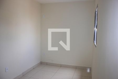 Quarto 1 de casa para alugar com 2 quartos, 60m² em Jardim Dourado, Guarulhos