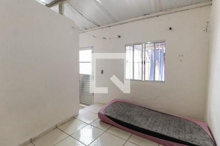 Quarto de casa para alugar com 1 quarto, 30m² em Itaquera, São Paulo