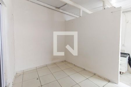 Quarto de casa para alugar com 1 quarto, 30m² em Itaquera, São Paulo