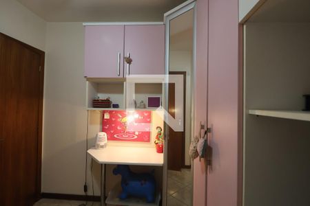 Quarto 2 de casa à venda com 3 quartos, 142m² em Niterói, Canoas