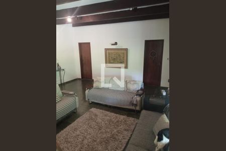 Sala de casa de condomínio para alugar com 6 quartos, 350m² em Vale Verde, Belo Horizonte