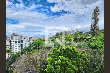 Vista da Sala de apartamento para alugar com 4 quartos, 240m² em Gutierrez, Belo Horizonte