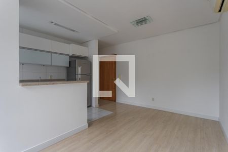 Sala de apartamento para alugar com 1 quarto, 47m² em Vila Ipiranga, Porto Alegre