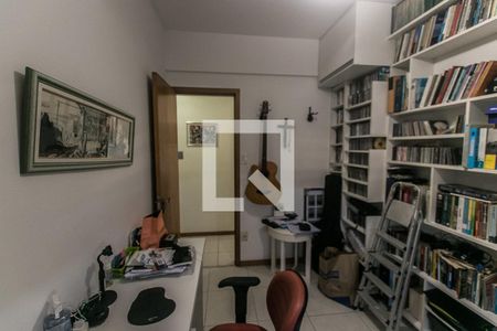 Quarto de apartamento para alugar com 3 quartos, 78m² em Stiep, Salvador