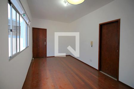 Sala de apartamento para alugar com 2 quartos, 70m² em Colégio Batista, Belo Horizonte