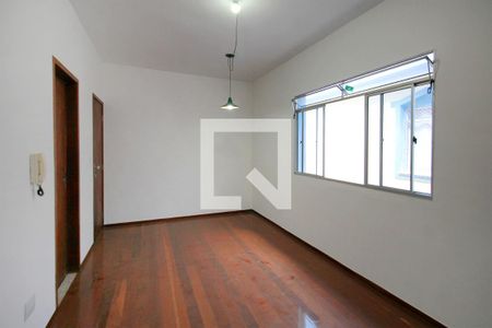 Sala de apartamento para alugar com 2 quartos, 70m² em Colégio Batista, Belo Horizonte