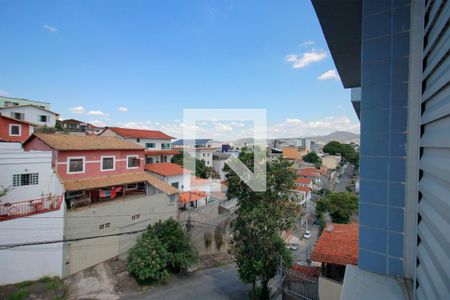 Vista do Quarto 2 de apartamento para alugar com 2 quartos, 70m² em Colégio Batista, Belo Horizonte