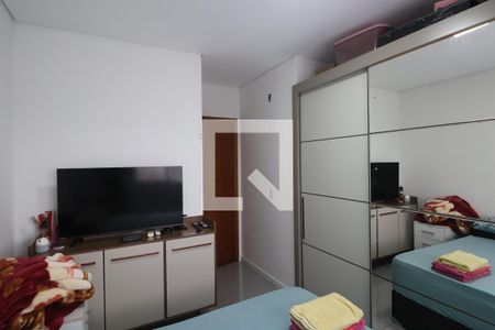 Quarto 2 de casa de condomínio à venda com 2 quartos, 64m² em Olaria, Canoas