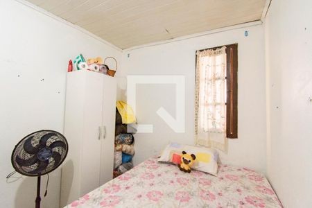 Quarto de casa à venda com 4 quartos, 130m² em Guajuviras, Canoas